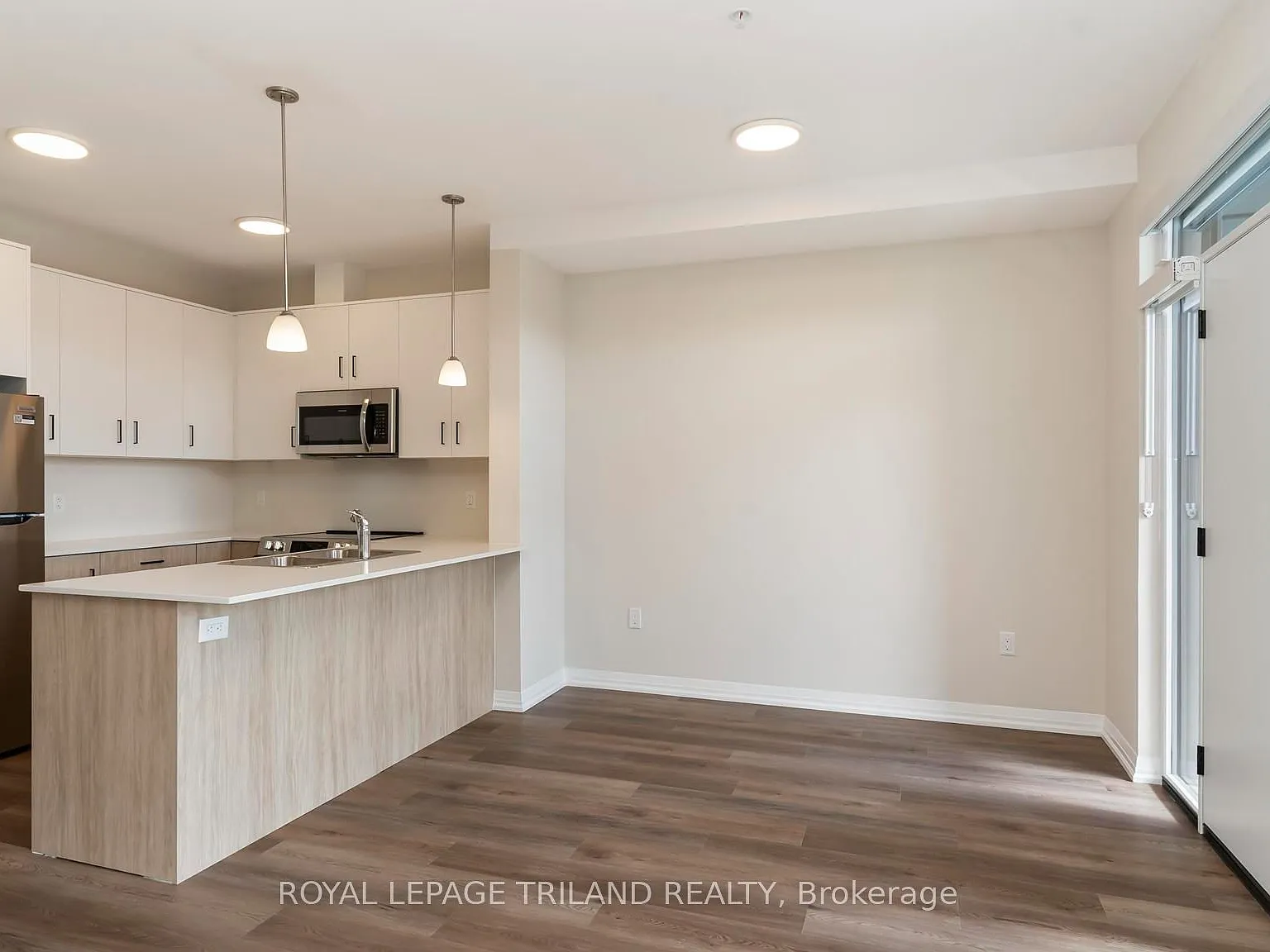 2 bed, $2,700 — Photo 3