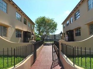 7849 Crespi Blvd APT 4, Miami Beach, FL 33141