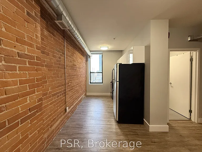 2870 Dundas St W #310 — Photo 4