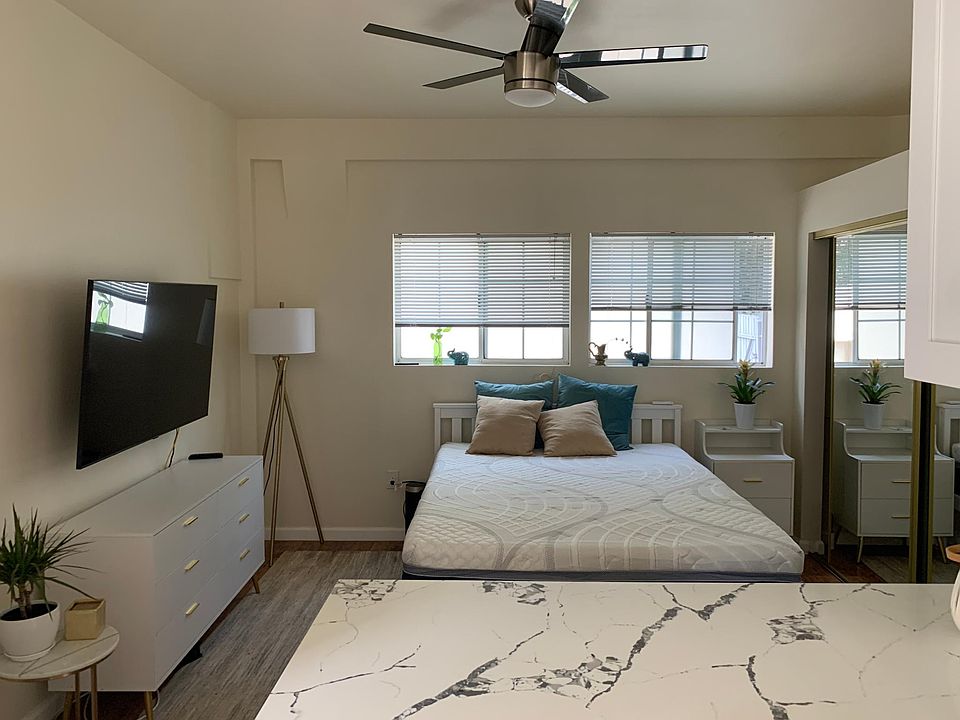 1st image of 5239 Wilkinson Ave APT 4