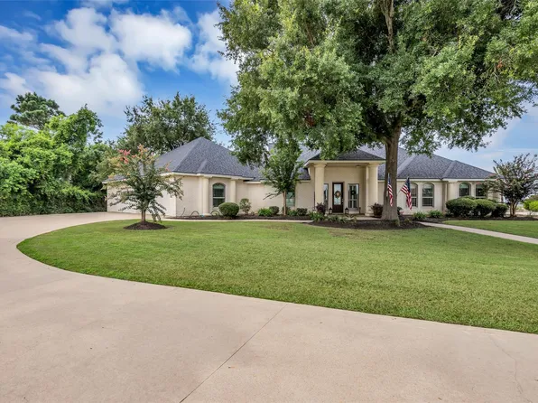 6426 Dow Reef Dr, Beach City, TX 77523
