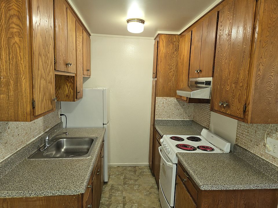 2nd image of 35 San Bruno Ave APT 7