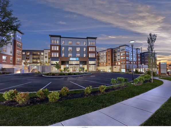 1133 W Baltimore Pike #426