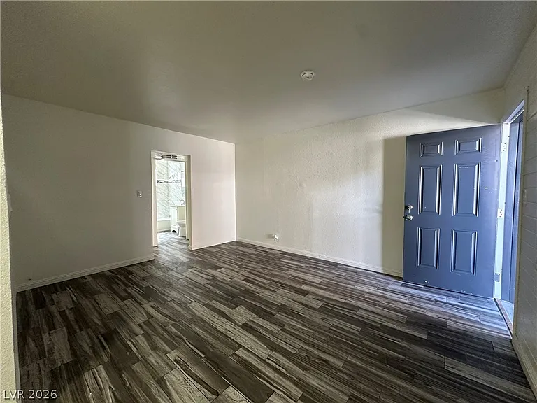 2105 Sunrise Ave #2 — Photo 7