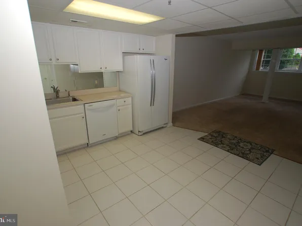 9006 Centennial Sta, Warminster, PA 18974