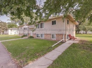 4884 101st Ln NE APT 2, Circle Pines, MN 55014