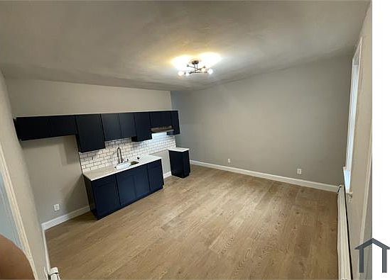 3rd image of 183 Stuyvesant Ave APT 2