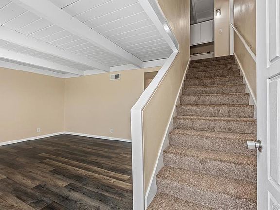 4th image of 921 Lemon Ave