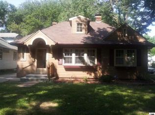 1411 SW Macvicar Ave, Topeka, KS 66604