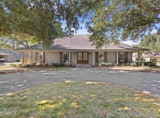 309 Lakeside Dr, Lafayette, LA 70508