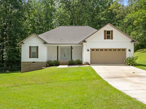82 Kingwood Dr, Heflin, AL 36264