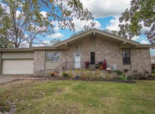 1327 Starfield Rd, N Little Rock, AR 72116