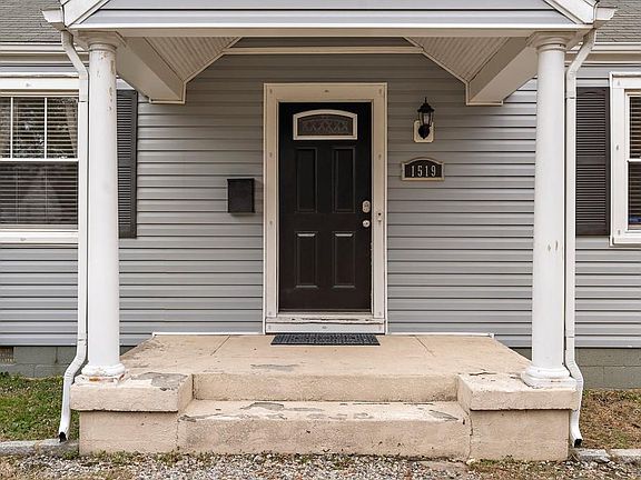 2nd image of 1519 Glenside Dr