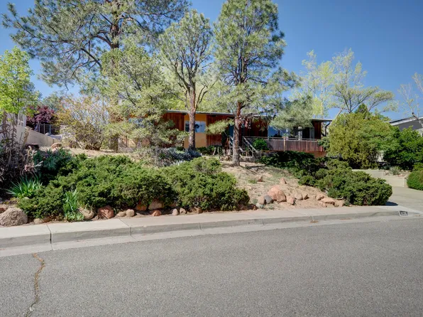 4136 Sunningdale Ave NE, Albuquerque, NM 87110