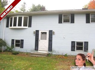 68 S Spencer Rd, Spencer, MA 01562