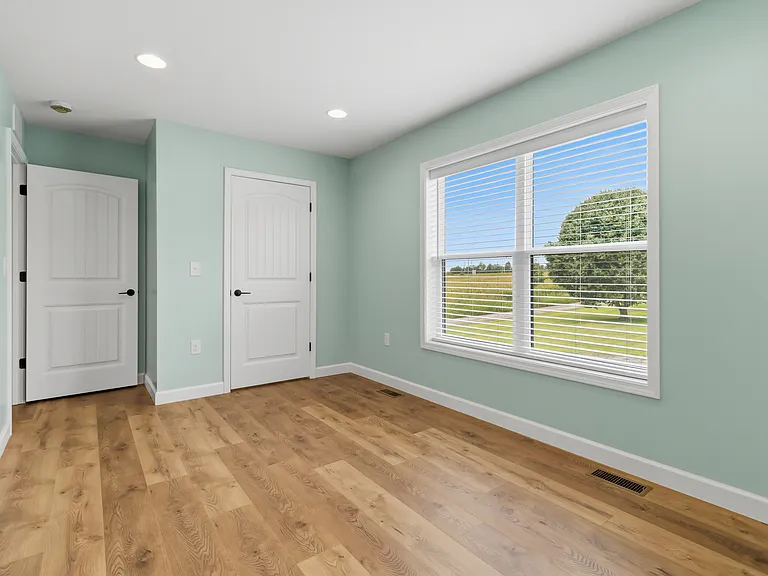 250 Meadow Dr #2 — Photo 14
