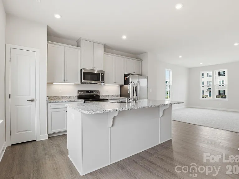 2129 Primm Farms Dr — Photo 3