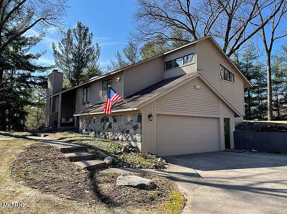 1st image of 6109 Chamonix Ct SE
