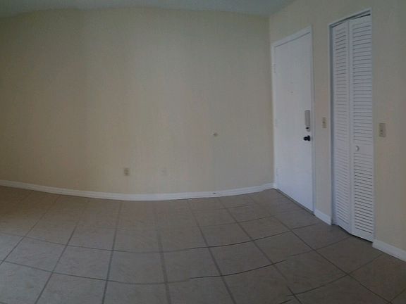 4th image of 4012 Cortez Dr APT D