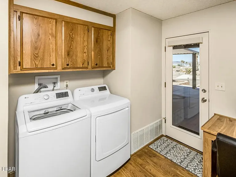 Mescalero Dr — Photo 20