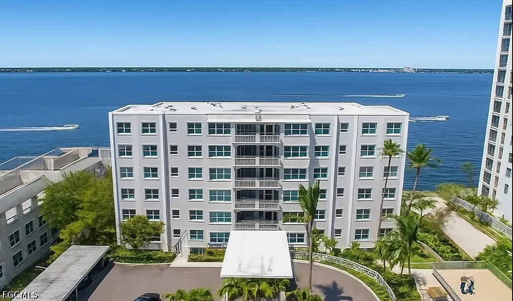 1 bed, 1.0 bath, 662 sqft, $1,650 — Photo 1