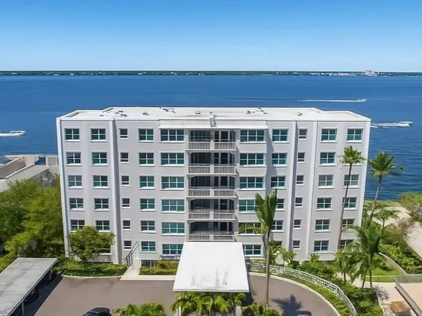 1900 Clifford St APT 701A, Fort Myers, FL 33901