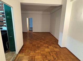 24 Metropolitan Oval ME, Bronx, NY 10462