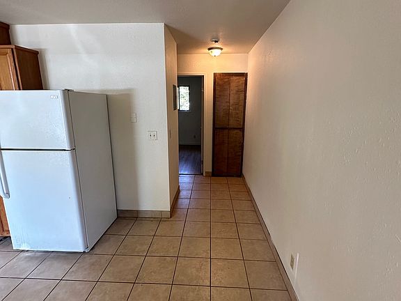 4th image of 8365 Stevenson St #3