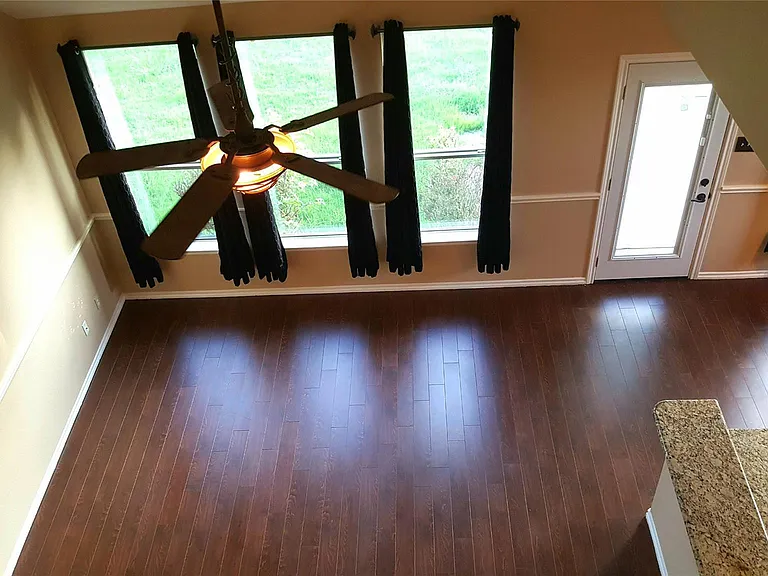 4400 Leeds Dr — Photo 1