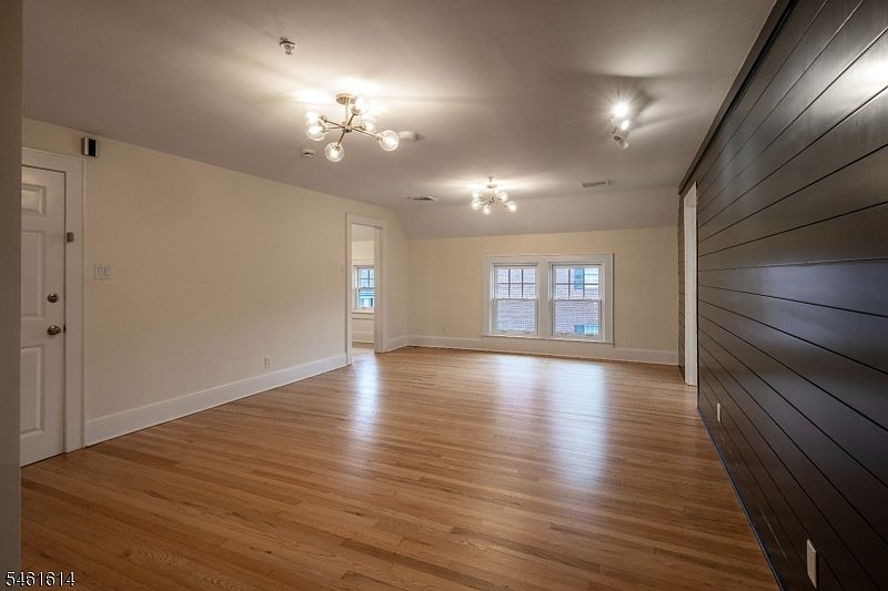 1st image of 1926 Long Hill Rd #1