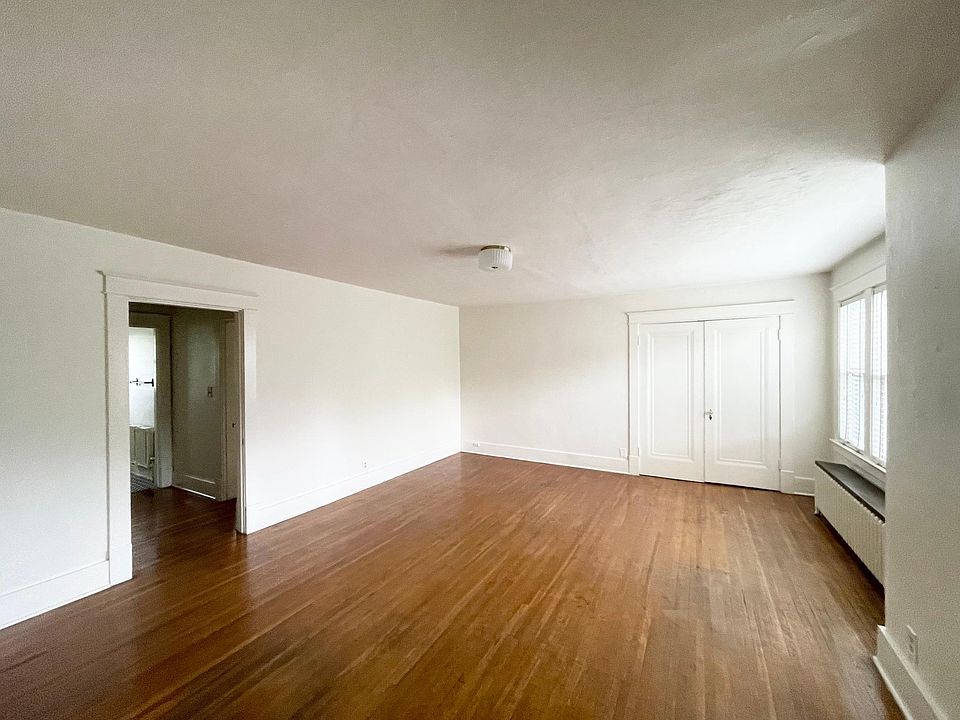 1st image of 2804 Belmont Blvd APT 4
