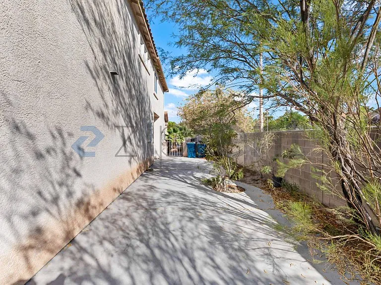 1701 Park Mesa Ln — Photo 32