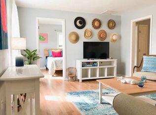 5208 Swift Rd, Sarasota, FL 34231