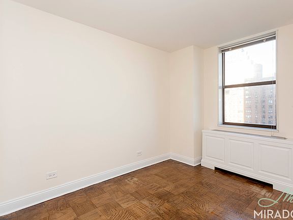 4th image of 330 E 39th St APT 34L