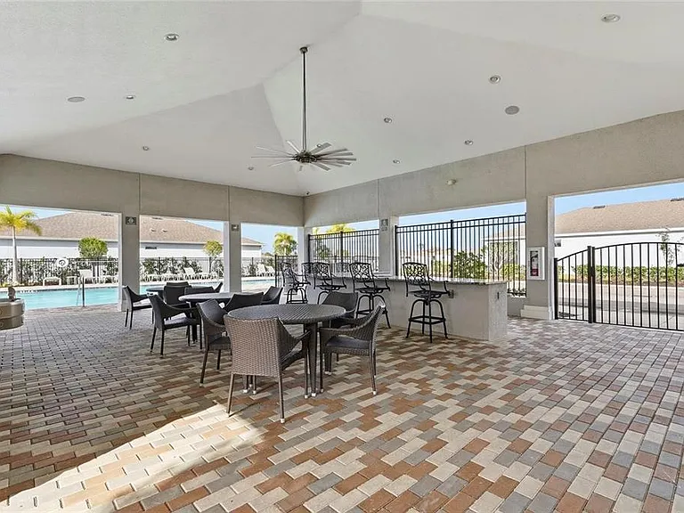 13922 Woodbridge Ter — Photo 4