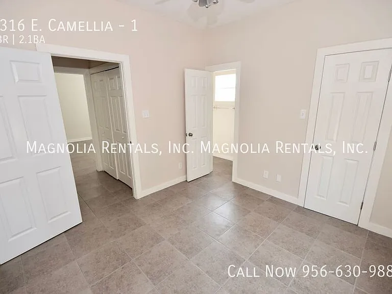 1316 E Camellia Ave #1 — Photo 8