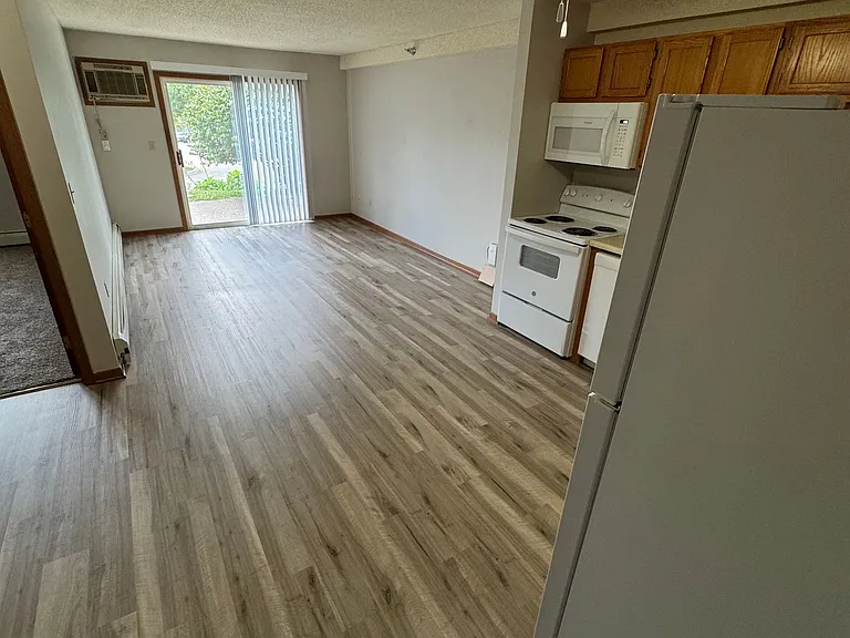 Fairmeadows Village-55+ Independent Living Rental Community — Photo 13