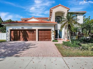 1302 NW 132nd Ave, Pembroke Pines, FL 33028