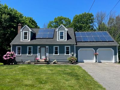 8 Bicentennial Ave, Leominster, MA, 01453