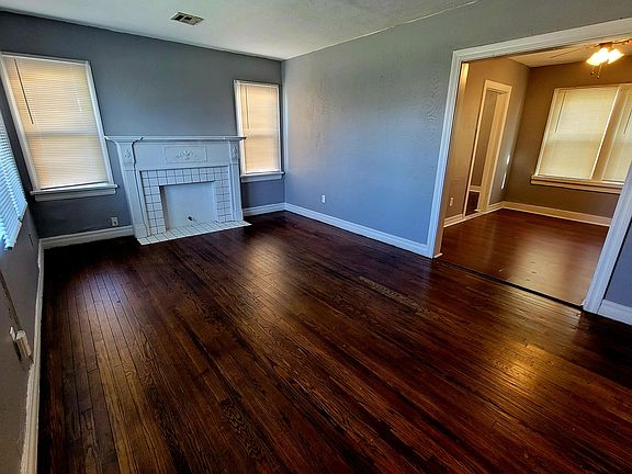 2nd image of 2312 NE 24th St
