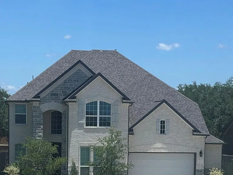 5012 Great Oaks Dr — Photo 1