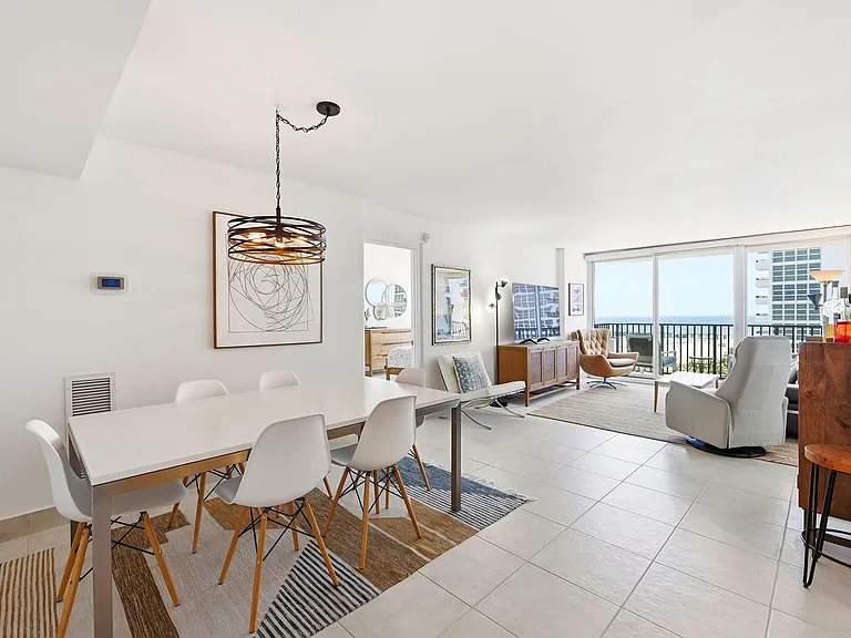 531 N Ocean Blvd #1210 — Photo 5