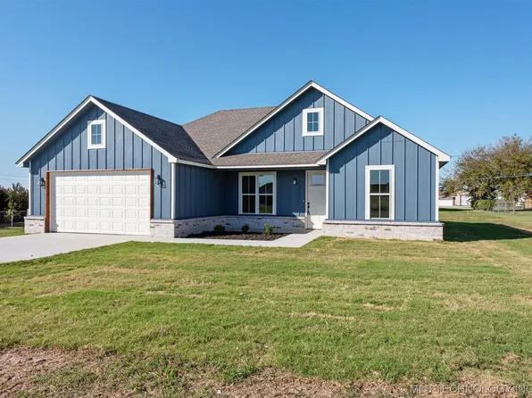 26025 E 731st Dr, Wagoner, OK 74467