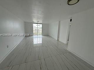 2nd image of 1700 NE 191st St APT 510