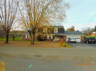 135 Harman St, North Tazewell, VA 24630