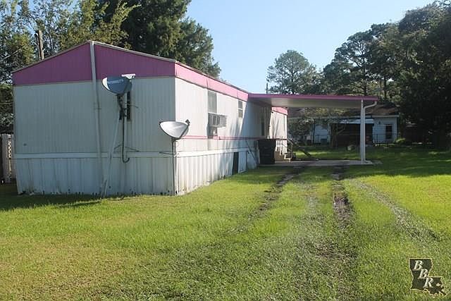 2nd image of 3108 Gilbert St