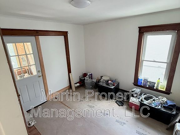 4th image of 42-44 Whitman St #2