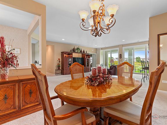 5th image of 3572 Adler Ct