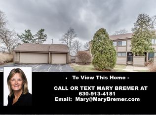 128 Aberdeen Ct, Geneva, IL 60134