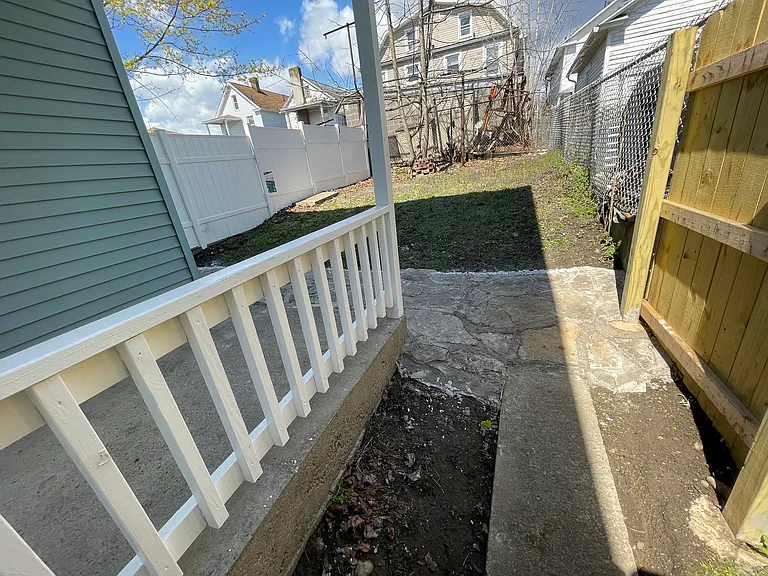 129 Beech St — Photo 5